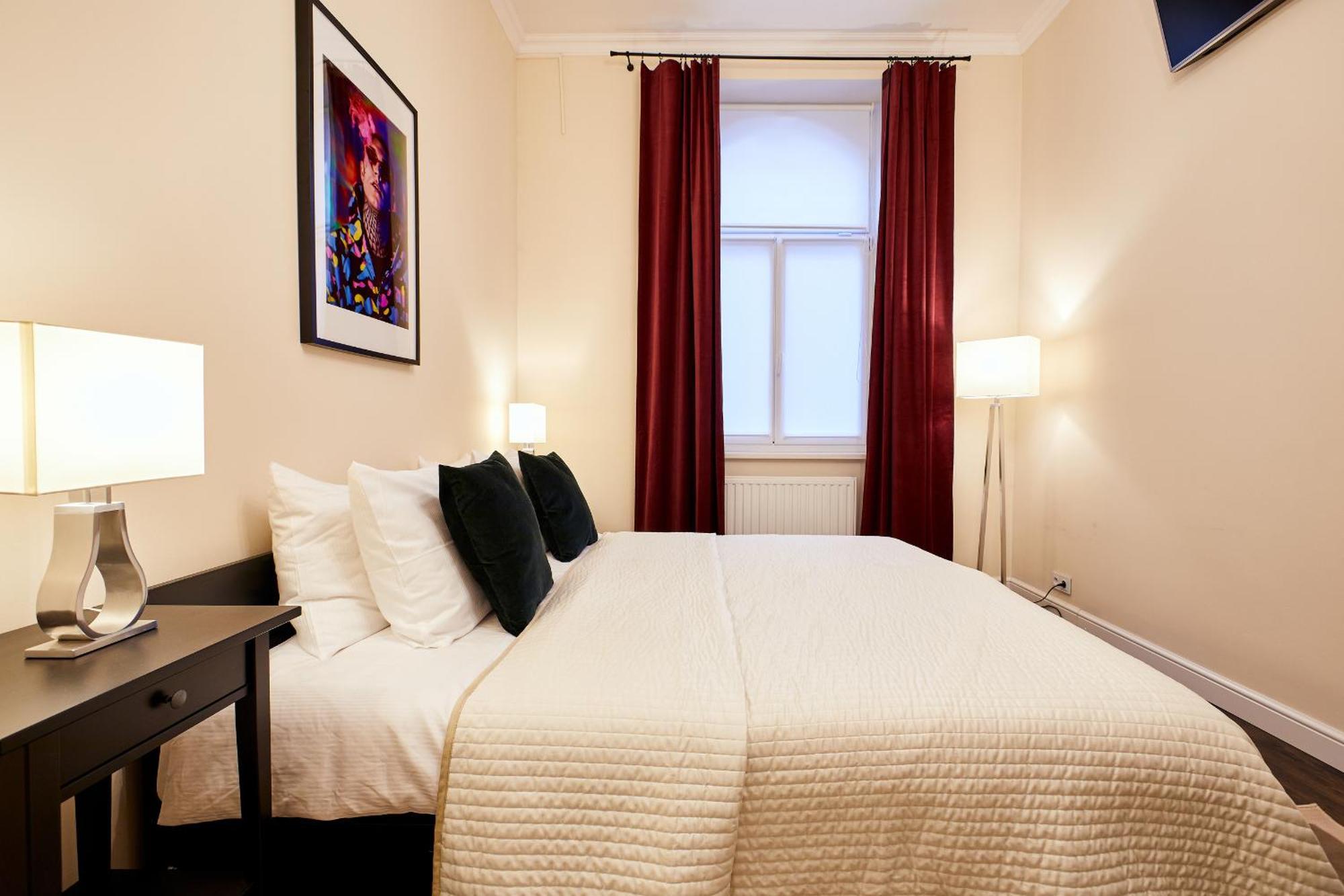 Nice Apartment In Old Town 2 Краков Экстерьер фото